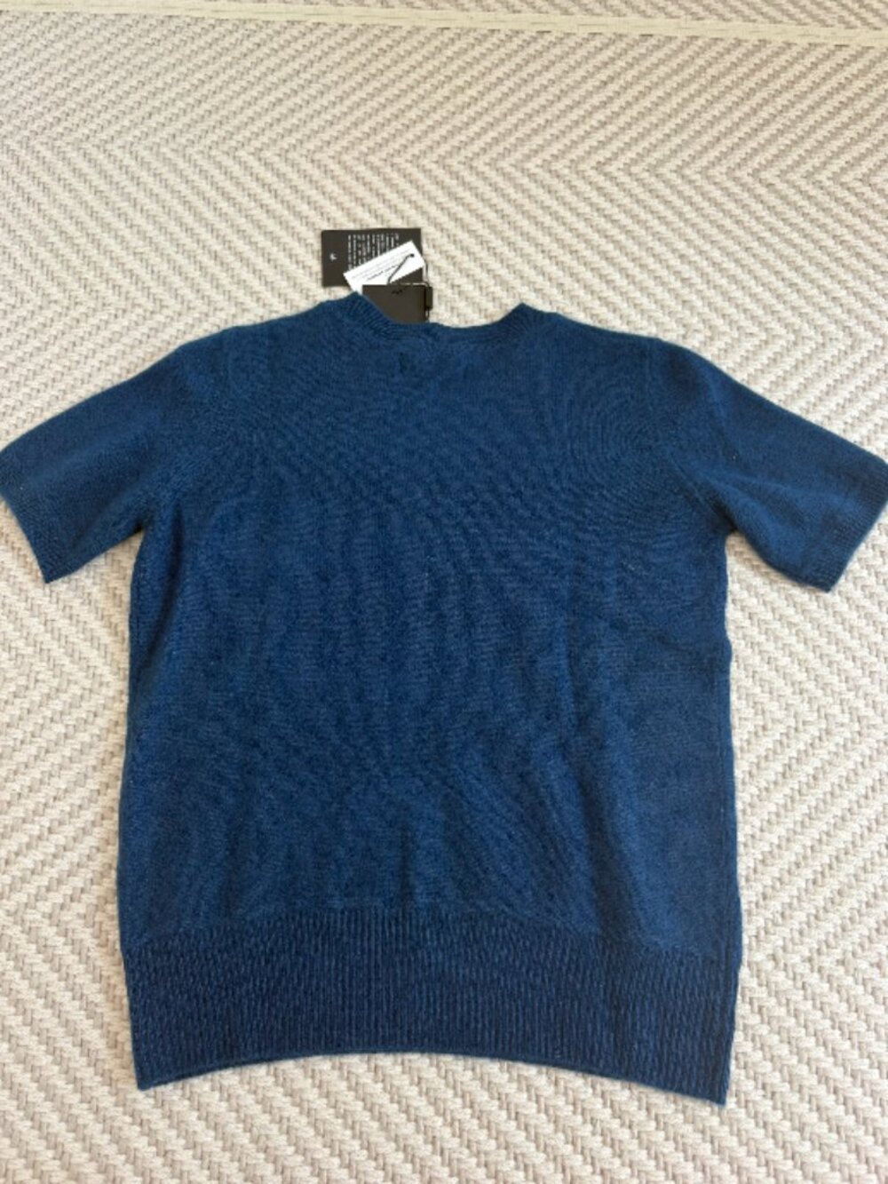 NAADAM Embroidered Lobster Short Sleeve Sweater - Picture 3 of 3